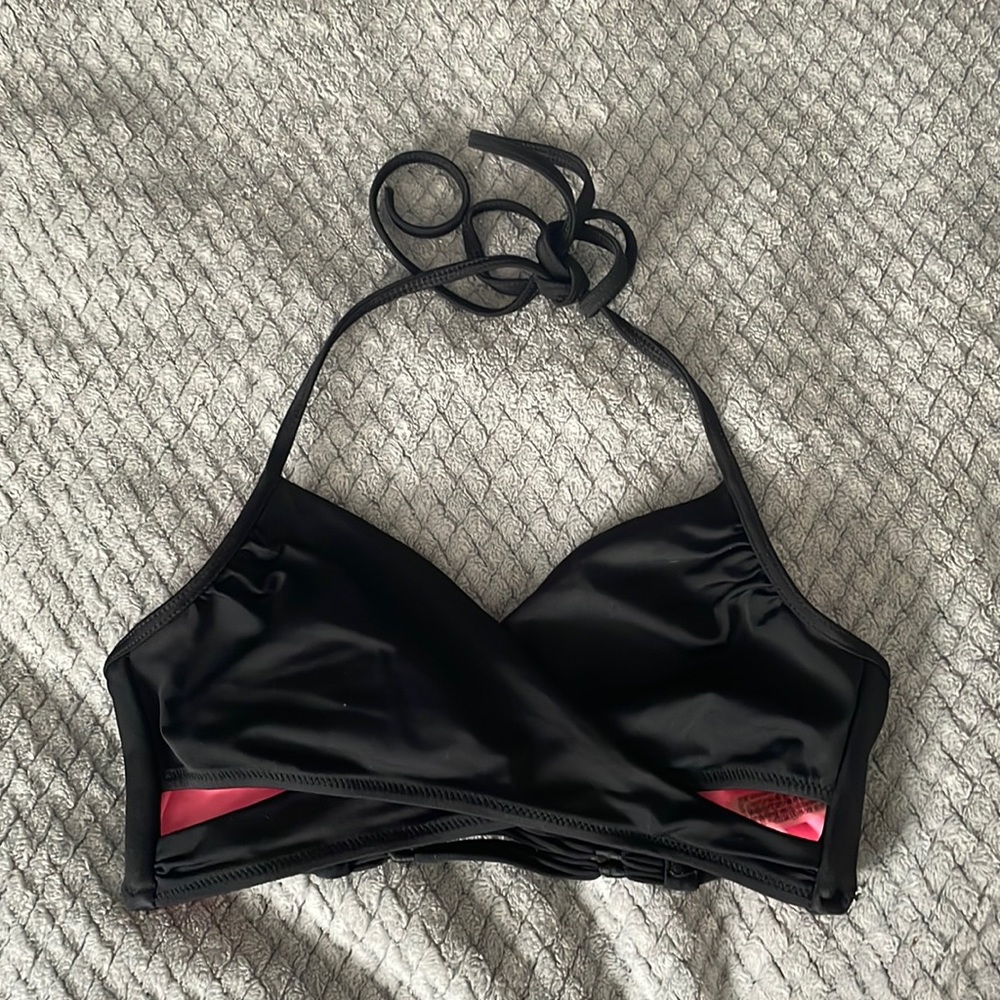VS pink black swim top size s